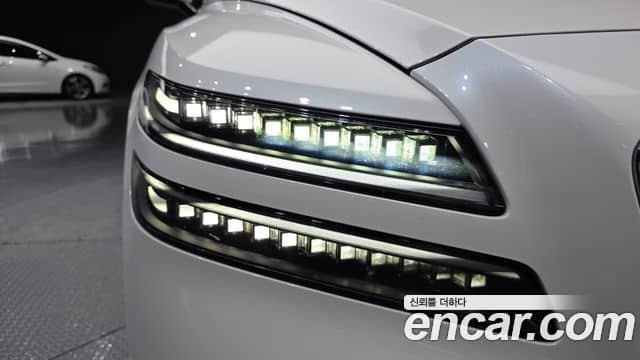 Genesis GV80, 2025