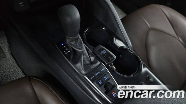 Toyota Camry, 2019