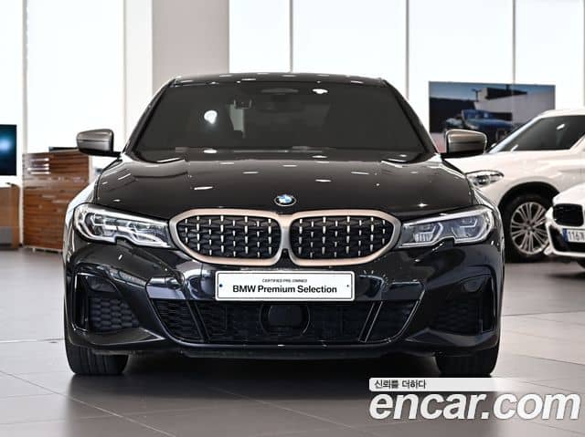 BMW 3 Series, 2022
