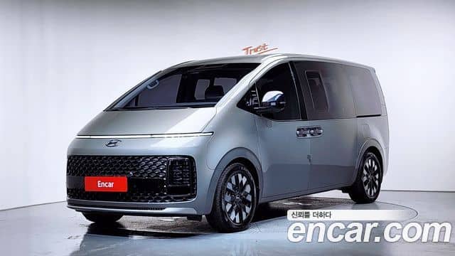 Hyundai Staria, 2022