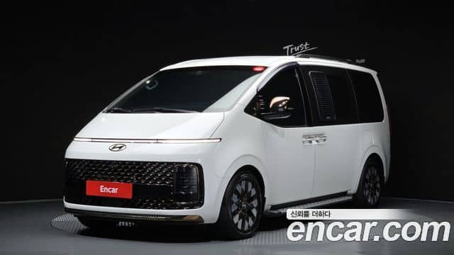 Hyundai Staria, 2022