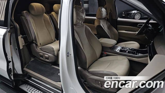 Kia Carnival, 2024