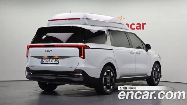 Kia Carnival, 2024