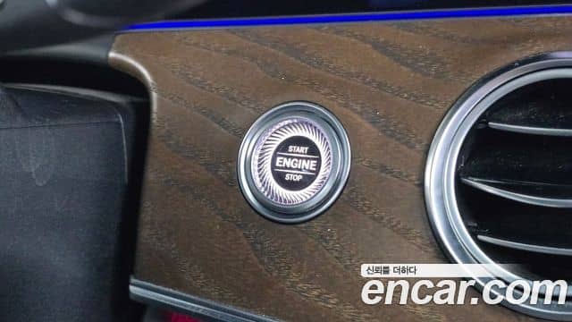 Mercedes-Benz E-Class, 2021