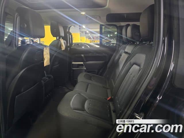 Land Rover Defender, 2020