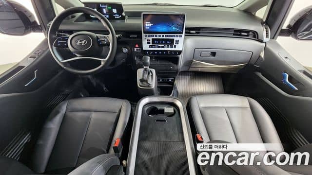 Hyundai Staria, 2024