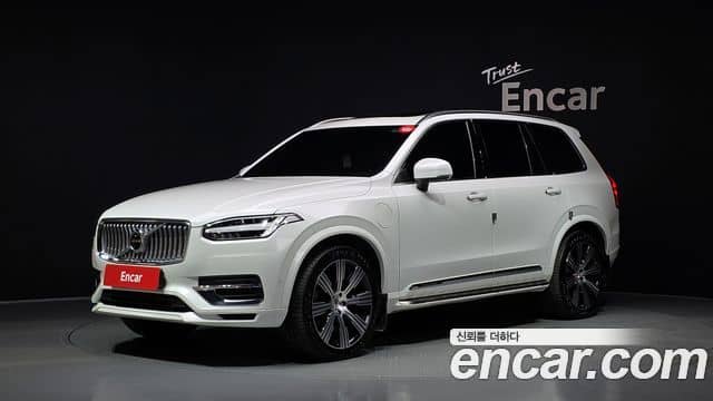 Volvo XC90, 2022