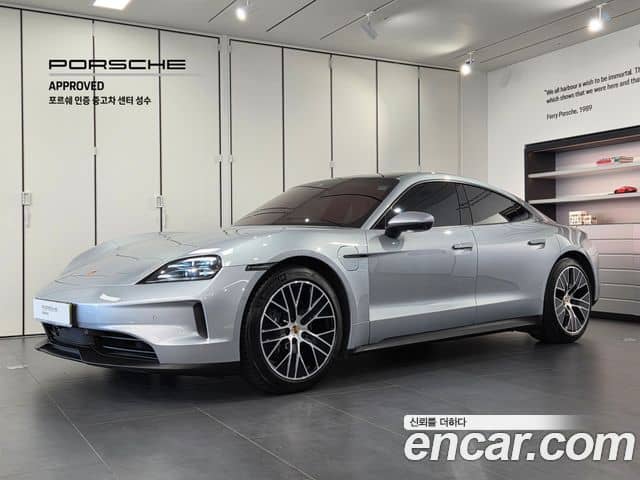 Porsche Taycan, 2024