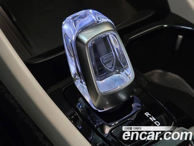 Volvo XC40, 2026