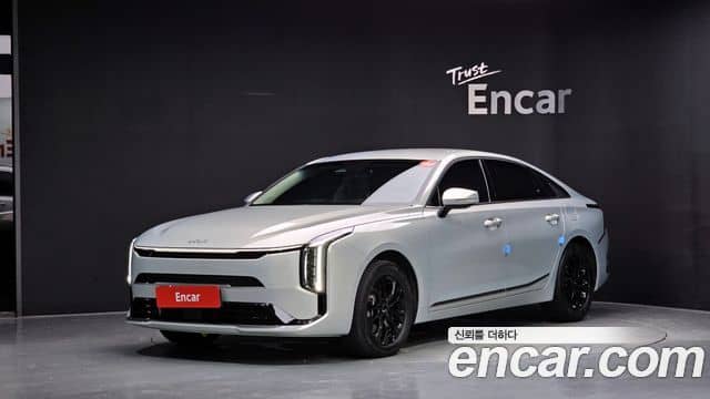 Kia K8, 2025
