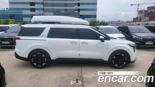 Kia Carnival, 2024