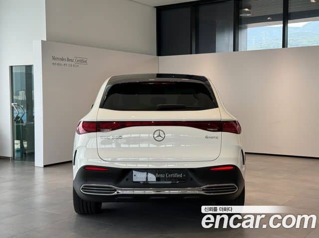 Mercedes-Benz EQE SUV, 2024