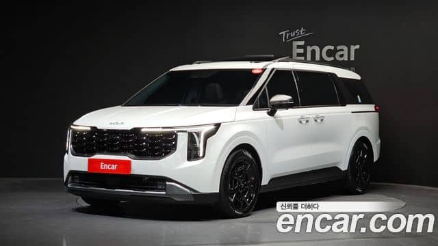 Kia Carnival, 2025