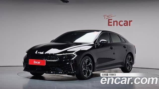 Kia K5, 2025