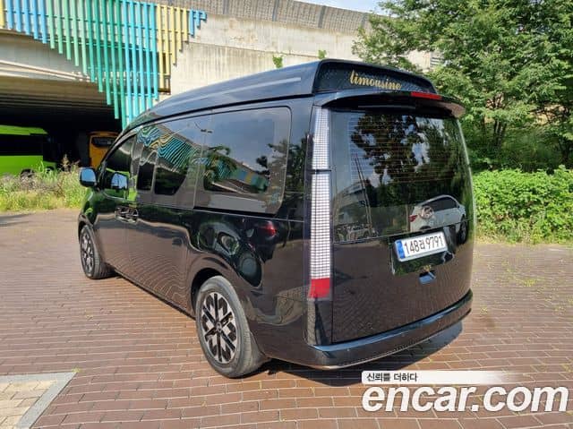 Hyundai Staria, 2023