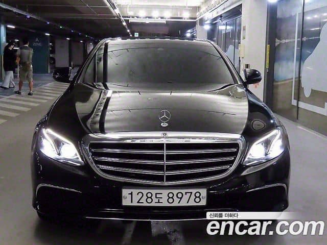 Mercedes-Benz E-Class, 2019