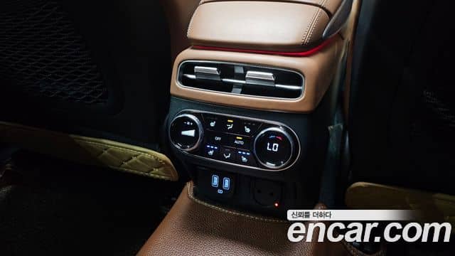 Genesis GV70, 2021