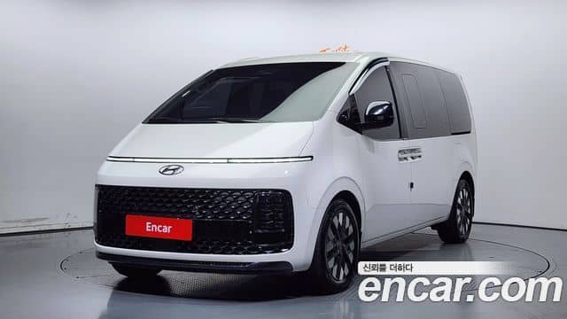 Hyundai Staria, 2023
