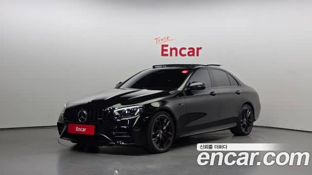 Mercedes-Benz E-Class, 2023