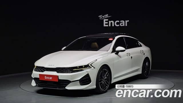 Kia K5, 2022
