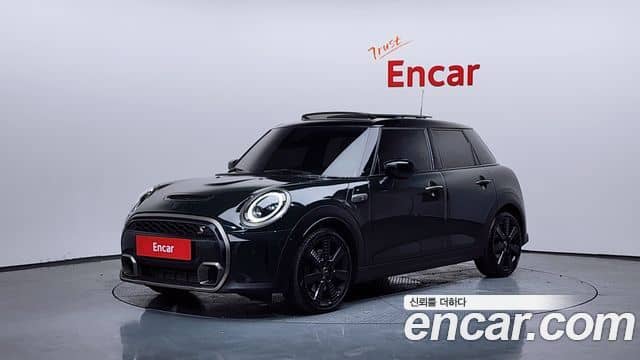Mini Cooper S, 2022