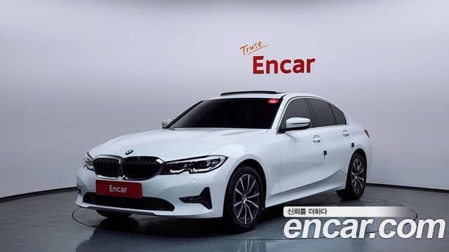 BMW 3 Series, 2022