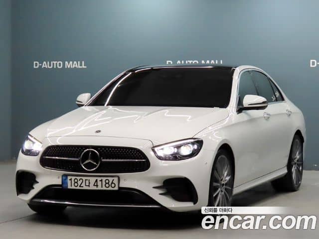 Mercedes-Benz E-Class, 2022