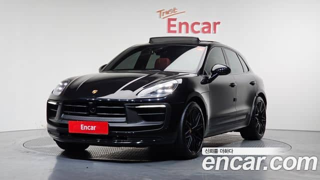 Porsche Macan, 2023