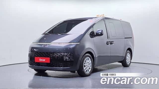 Hyundai Staria, 2023