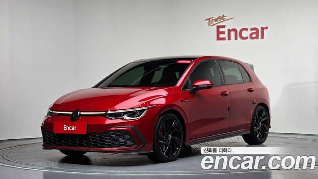 Volkswagen Golf, 2022