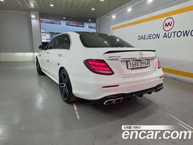 Mercedes-Benz E-Class, 2019