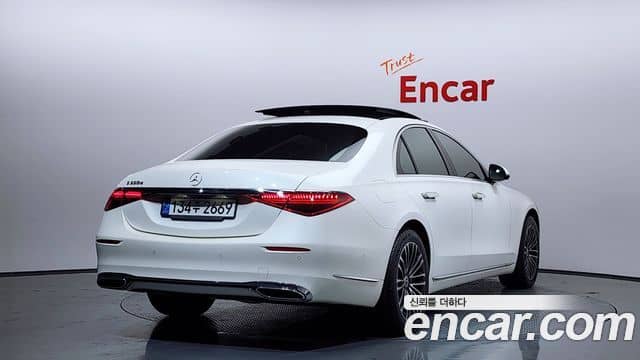 Mercedes-Benz S-Class, 2023