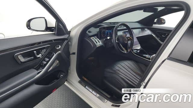 Mercedes-Benz S-Class, 2023