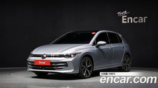Volkswagen Golf, 2025