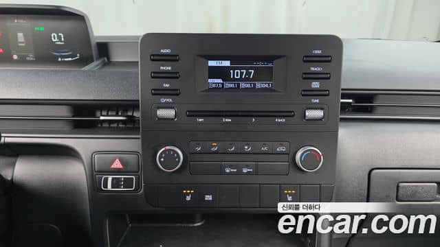 Hyundai Staria, 2024