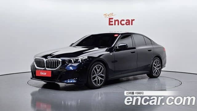 BMW 5 Series, 2025