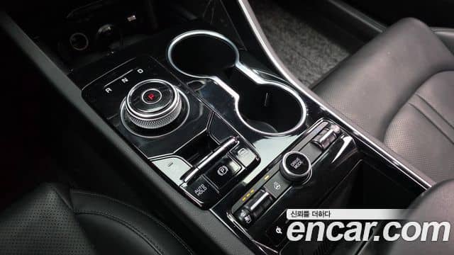 Kia K5, 2020