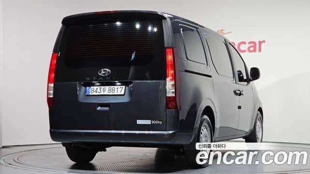 Hyundai Staria, 2023