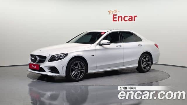 Mercedes-Benz C-Class, 2020