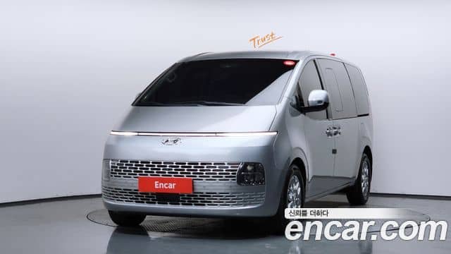 Hyundai Staria, 2021