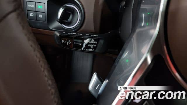 Porsche Cayenne, 2023