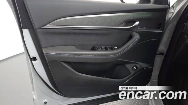 Renault Samsung Grand Koleos, 2025