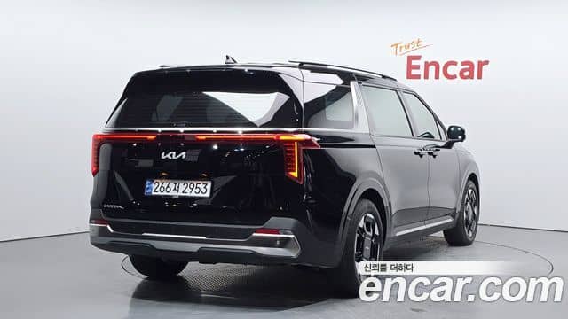 Kia Carnival, 2025