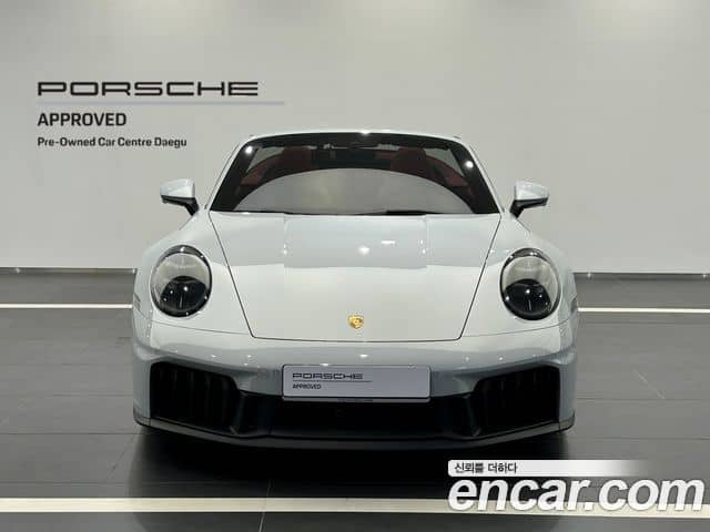 Porsche 911, 2025