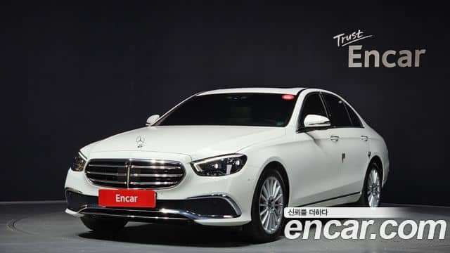 Mercedes-Benz E-Class, 2023