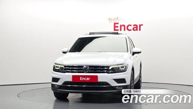 Volkswagen Tiguan, 2020