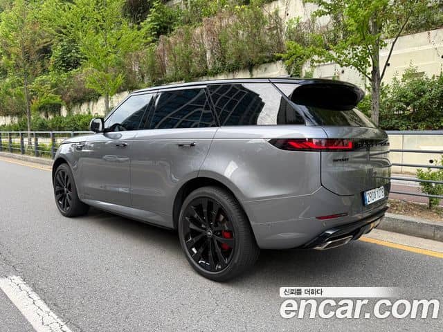 Land Rover Range Rover Sport, 2025