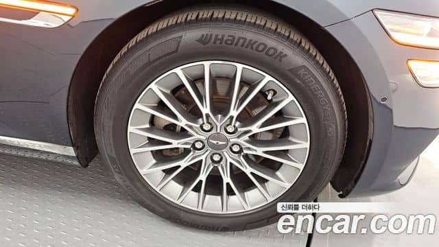 Genesis G80, 2022