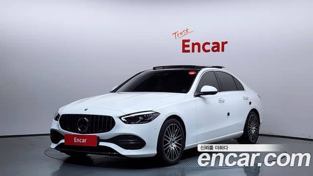Mercedes-Benz C-Class, 2024