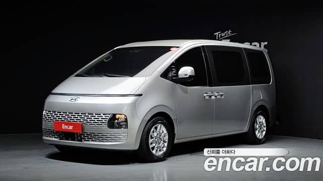 Hyundai Staria, 2022